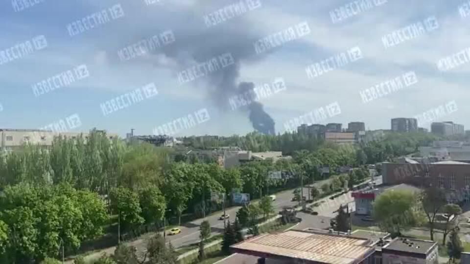 Военкор "Известий" снял последствия обстрела Макеевки в ДНР