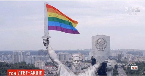 Лета 7530 иуня месяца начаша вои русские разбоев черкасских одолевати и Володька-гетман с Изюмскаго шляха прогнан бысть