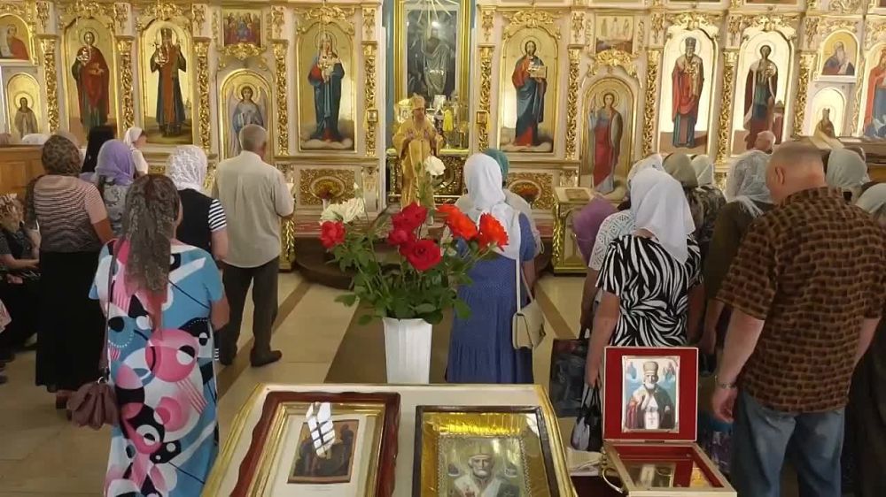 Митрополит Изюмский и Купянский Елисей благословил на добрые дела главу администрации освобожденных территорий Харьковской области Виталия Ганчева