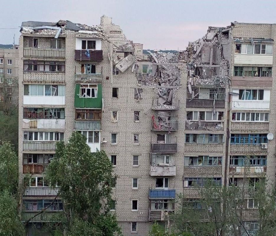 ���������� ������ ���������� ���������� �� HIMARS, 1 ������� ����� � 3 ������, � ��� ����� 4-������ �������, ���������� ��������� ���� �� ������ "�������", ������� � ���