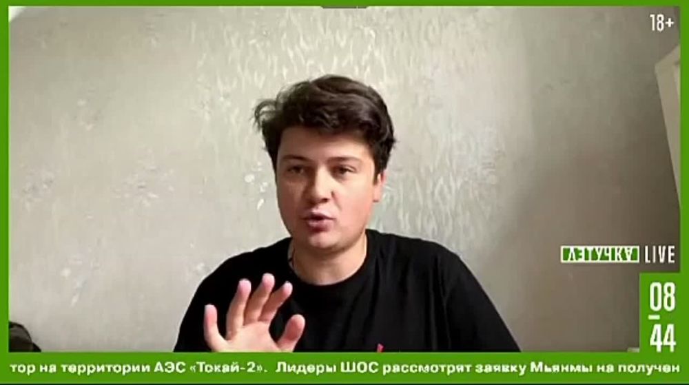 Скрипач-виртуоз Пётр Лундстрем @petrlundstrem в нашем стриме «Летучка» раскритиковал журналистов, политиков и военных, которые заявляют, что ситуация на Харьковском направлении нормальная: