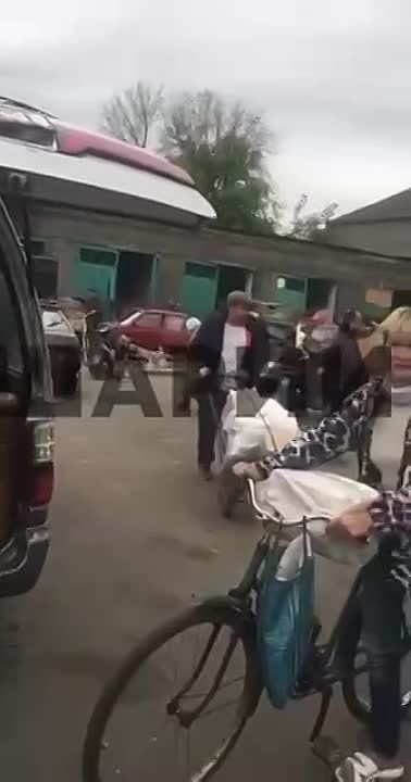 На территориях Харьковщины, занятых укрорейхом, начался привычный украинский мир: