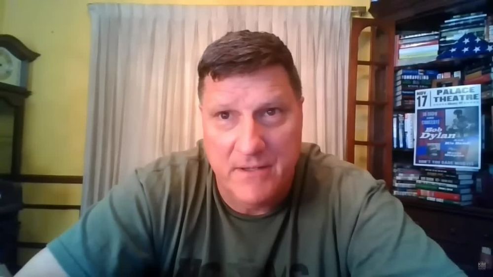 Саня во Флориде: Скотт Риттер, бывший американский морпех-разведчик, Инспектор ООН по вооружениям, оценил потери Украины и России в войне до начала Харьковского наступления