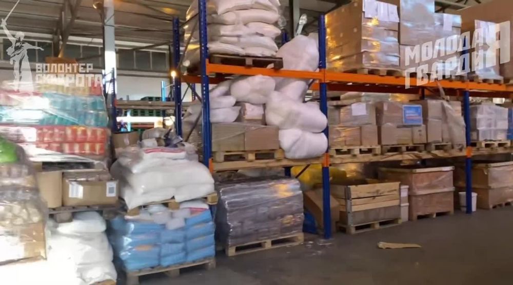 Белгородская область. Жители России не оставляют в беде людей, которые были вынуждены покинуть Харьковскую область. Россияне...