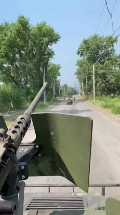 ������� ���������� ���������������� HMMWV � ����������� �������