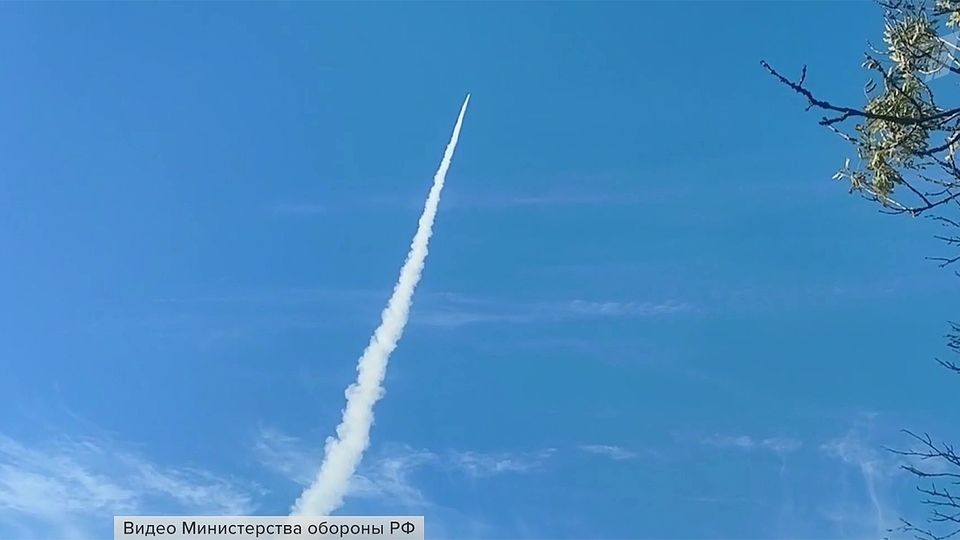 Под Харьковом уничтожен узел связи украинских войск, близ Днепропетровска — нефтехранилище ВСУ