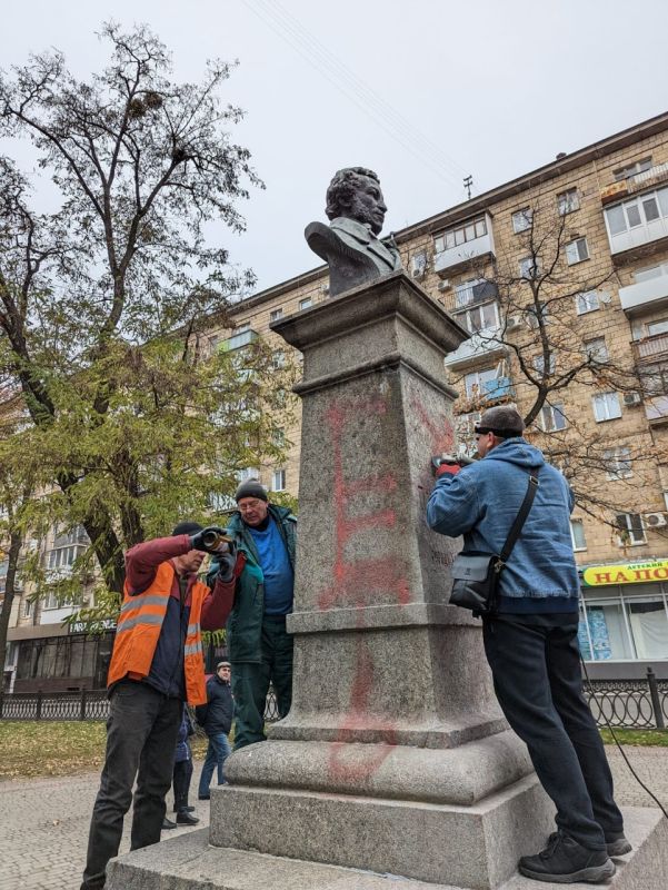 ����� � �������� ����������� ������� ������� �������� �������