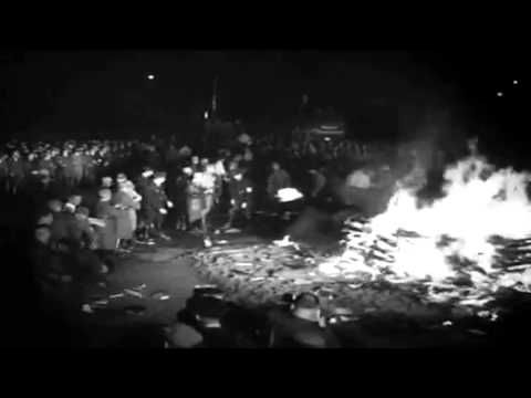 Языковой вопрос. Вчера в Харькове снесли памятник Пушкину. В Одессе готовят к сносу памятник Екатерине Великой. Кроме того, в Украине принят закон о запрете русского языка в школах