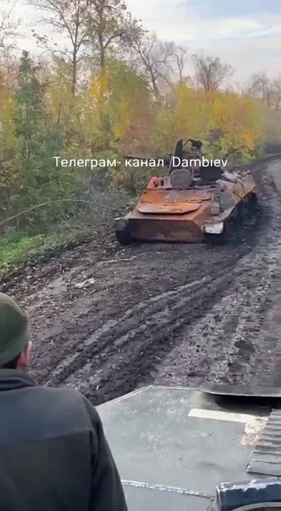 Редкую украинскую "мотолыгу" уничтожили ВС РФ на Купянском направлении - МТ-ЛБ Т-23-2 с ЗУ-23-2, которая прошла модернизацию и капитальный ремонт на киевском предприятии НПК «Техимпекс»