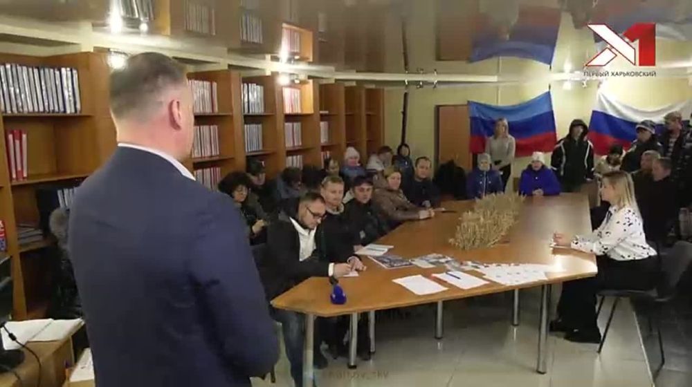 Вчера в Луганске прошла ярмарка вакансий, организованная ВГА Харьковской области совместно с Республиканским центром занятости