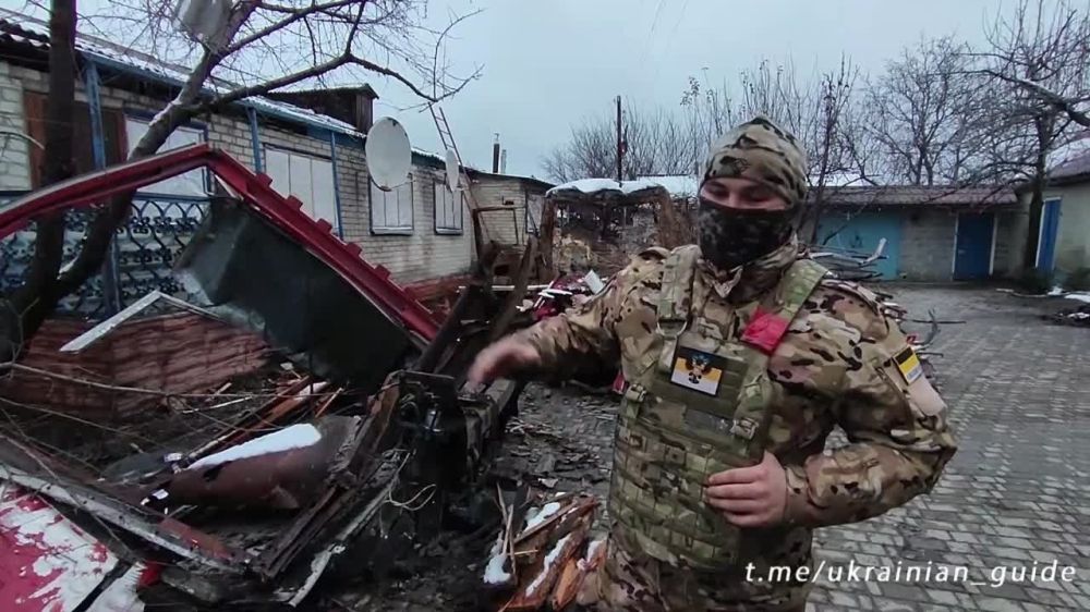 ВСУ обстреляли жилые дома в Сватово