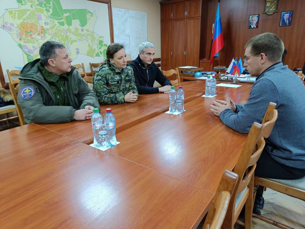 Анна Кузнецова: Эти дни работаем в ЛНР с особым вниманием к приграничным территориям