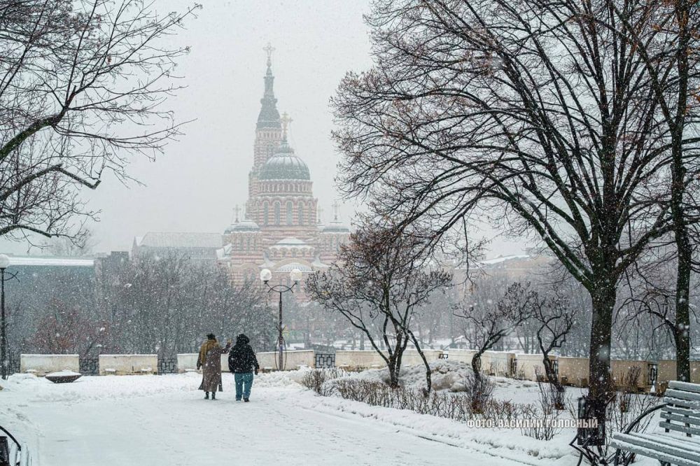 Резюмируем:. ВГА Харьковской области продолжает работу по оказанию гуманитарной помощи вынужденным переселенцам из Харьковской области