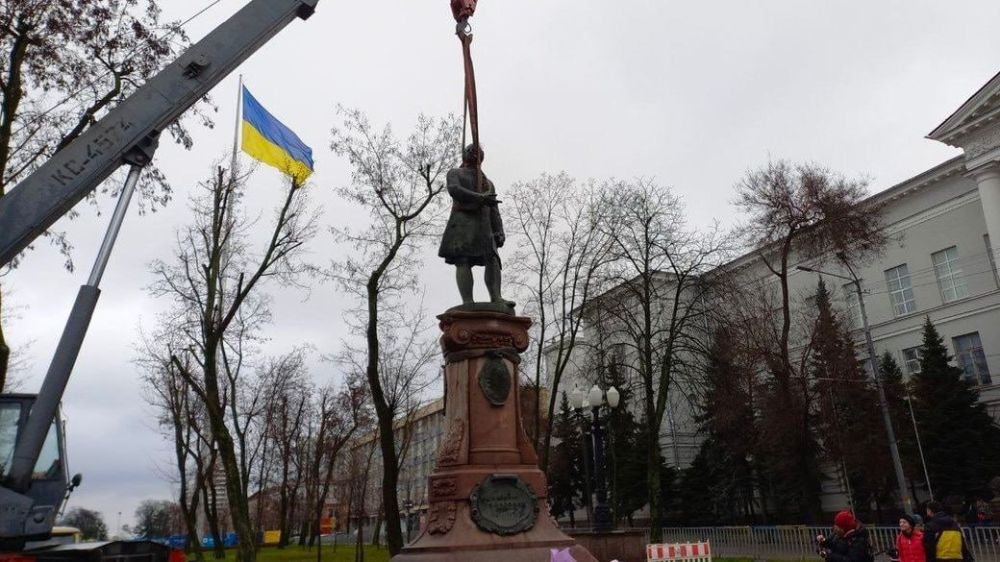 � ������ ������������� �������� ������� ����������