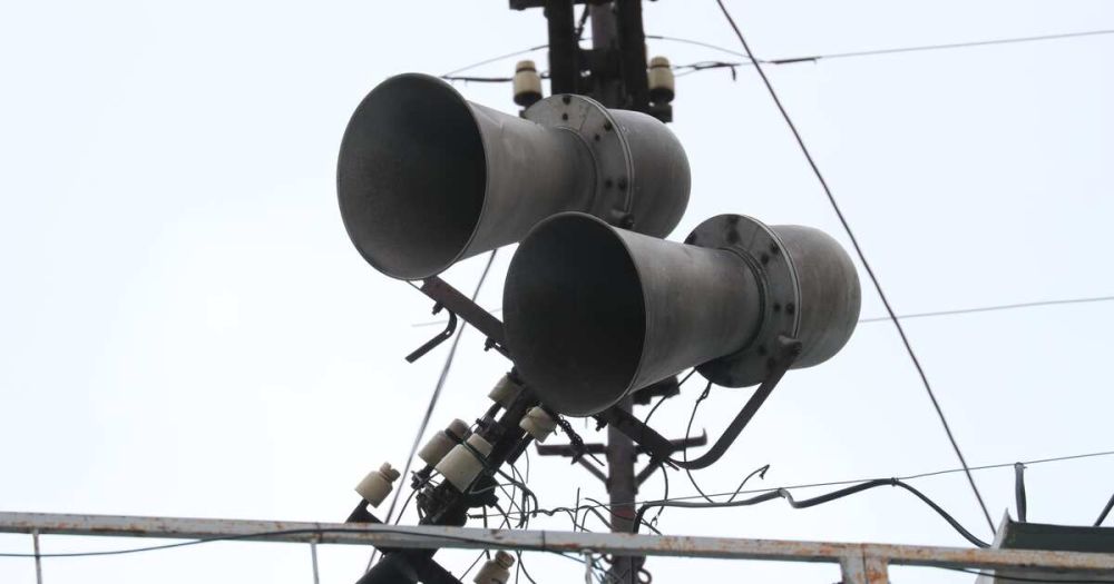 Воздушная тревога объявлена в шести областях Украины