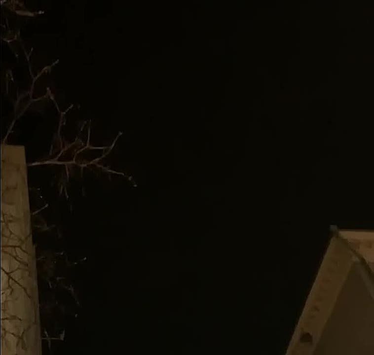 Воздушная тревога объявлена в Киевской, Черниговской, Сумской, Днепропетровской областях, а также в подконтрольной Киеву части Запорожья