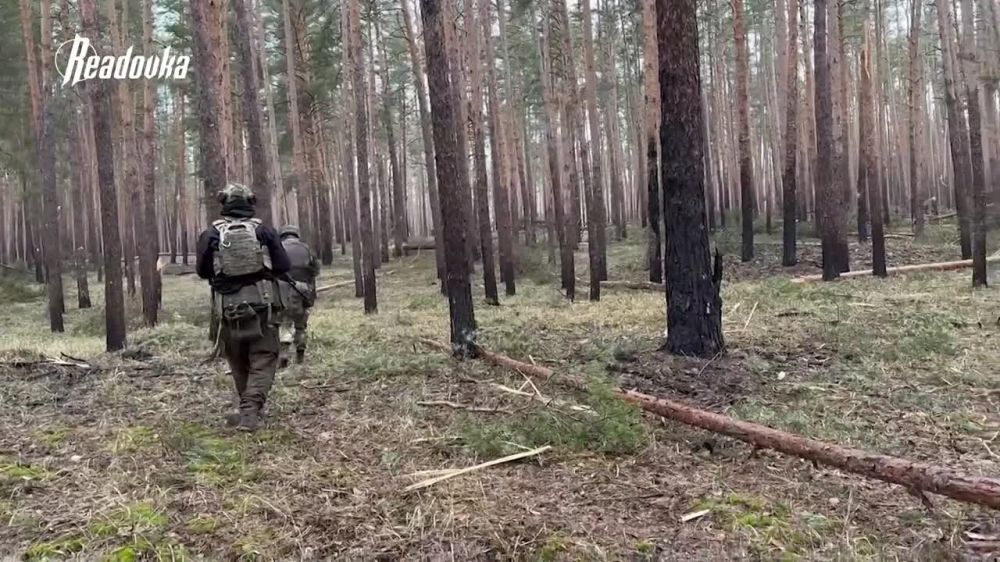 Борис Рожин: Большой сюжет про БАРС-13. Тот самый БАРС, который осенью прошлого года героически оборонял Красный Лиман, оборона которого позволила стабилизировать фронт после прорыва под Балаклеей и отхода из Изюма