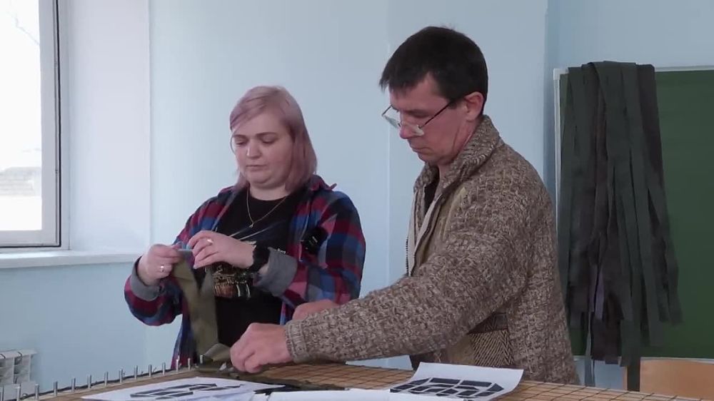 Жители из Харьковской области, Луганской Народной Республики и Донецкой Народной Республики, объединившись, помогают фронту