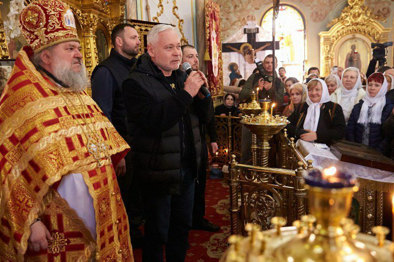 Мэр Харькова Терехов поздравил с Пасхой православных верующих, греко-католиков и раскольническую ПЦУ
