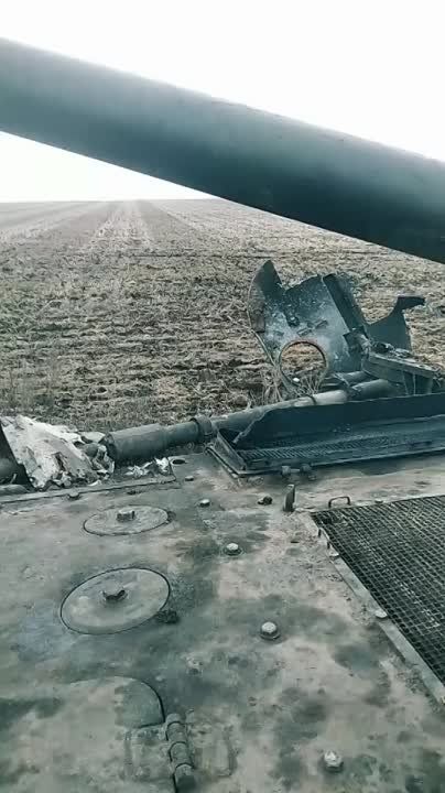 Тут замглавы МВД Украины Геращенко признал, что Беспилотник «Ланцет» - самый опасный для украинских боевиков