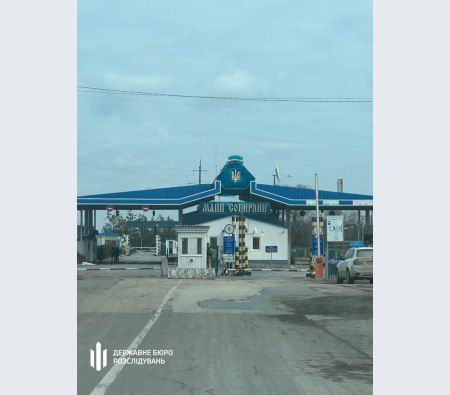 Украинцы продолжают любыми способами бежать от мобилизации