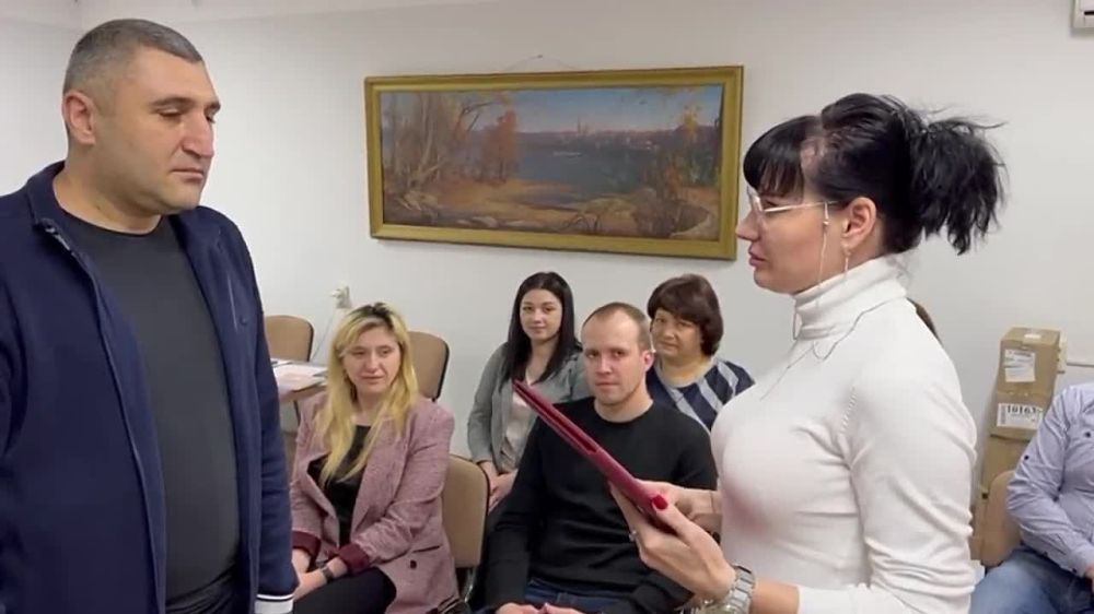 �������� ������ � ������ ������-����������� ������������� ����������� ������� - ������ �����, ���� - ������� ���, ����� ����� ����� �������� ����� �����