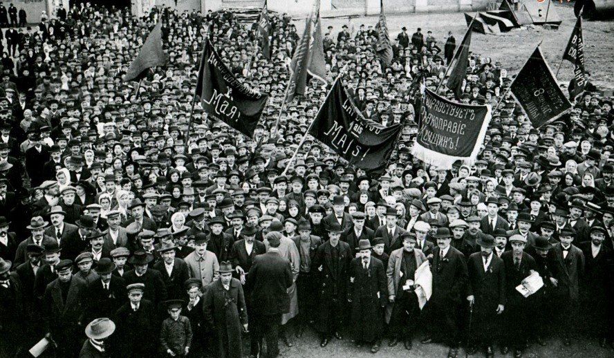 �������,1915�. �� ������ ������� ������ ��� ��������� � ������������ �� ������ 1 ���