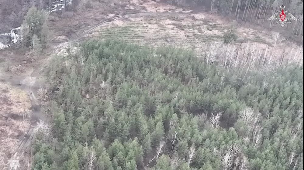 Работа расчетов 152-мм САУ 2С3 "Акация" ЗВО ВС России по уничтожению бронетехники и укрепленных позиций националистов ВСУ на Купянском направлении