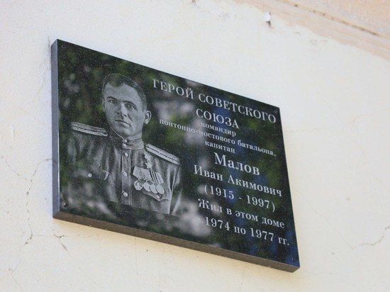 � ��������� ������� ������������ �����, ����������� ����� ����� ������