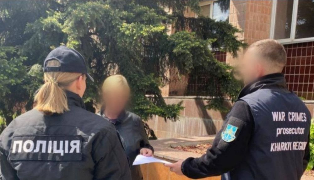 На Харьковщине поймали очень "опасную" коллаборантку, помогавшую местным жителям получать гуманитарную помощь
