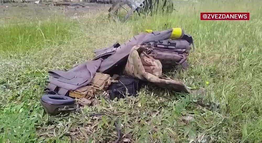 И так к захваченным двум MaxxPro добавилась техника, на которой воинство Мамкиного Пирожка Буданова по кайфу скаталась в Грайворон