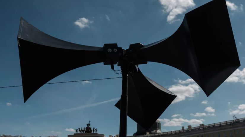 В Харьковской и Днепропетровской областях объявлена воздушная тревога