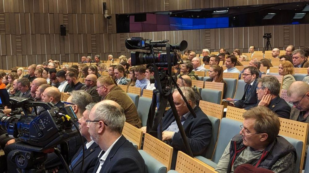 Отдельно хотелось бы поблагодарить наших гостей, присутствовавших на форсайт-форуме: "Какая Украина нам нужна?", организованном нашим изданием!