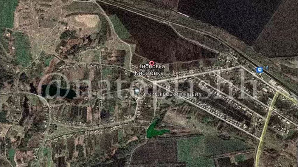 Точное попадание по пункту дислокации противника в районе н.п. Кисловка, публикует @natoptishh