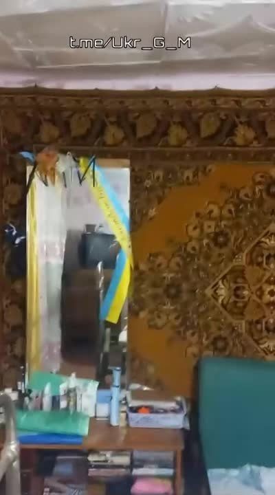 "�� �������, ��-�������. ���������� ��� ��� �������!..�������� ���!"