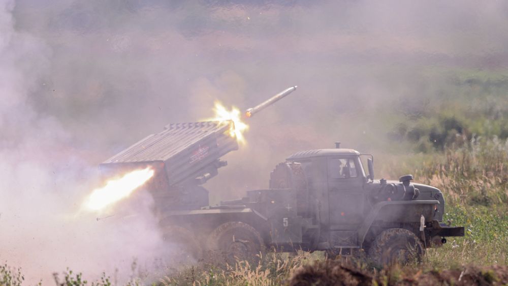 Киев проводит принудительную эвакуацию под Харьковом после продвижения русских