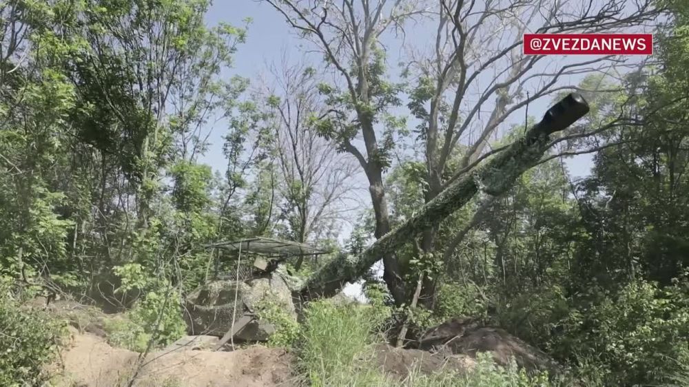 Расчеты САУ «Мста-СМ2» уничтожили технику националистов на Купянском направлении