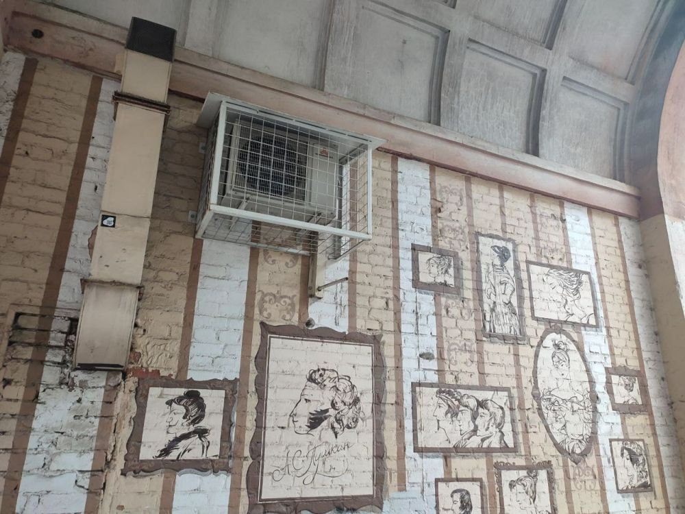 В Харькове продолжают "бороться с русским миром"