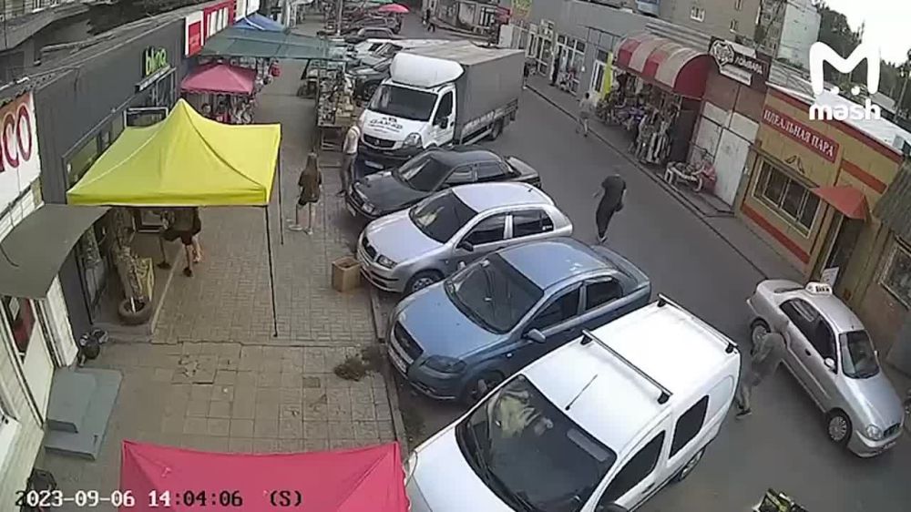 Вчерашний прилёт по рынку в контролируемой Украиной Константиновке в ДНР оказался очередной провокацией Киева