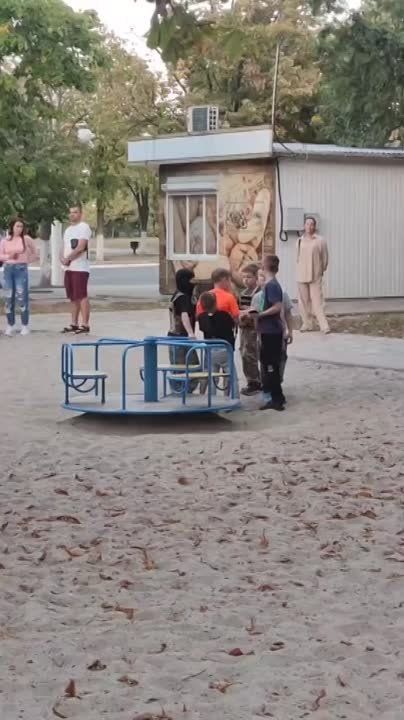 "�������" ���������� ������� ���� "� �����������