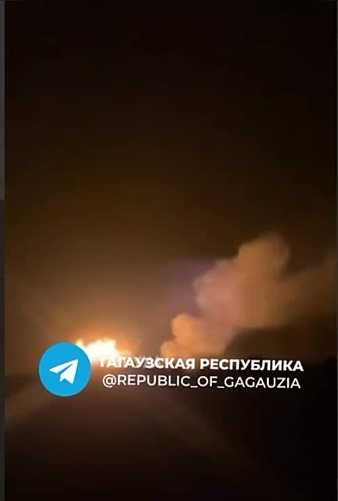 ������� ������ ��� ���������� � ������ �19 �� 19 ��������, 11 �� 12 ���������, 0 �� 2 ��������