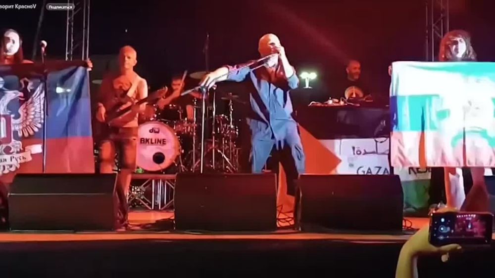 ����������, �� �������)). � ������� �� ����� ����������� �� ��������� �Riscossa Populare� ����������� �����-������ 99 Posse ���������� ����� ��� � ���