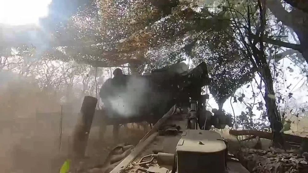 За минувшие сутки на Купянском направлении было уничтожено до 280 украинских военнослужащих, американская М777, польская САУ "Krab", а также склад боеприпасов, принадлежащий подразделению иностранных наёмников