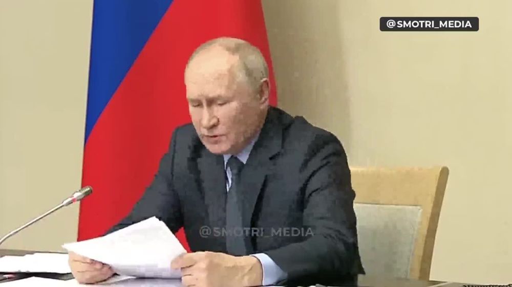 Владимир Путин проводит расширенное заседание по ситуации в Дагестане и на Ближнем Востоке