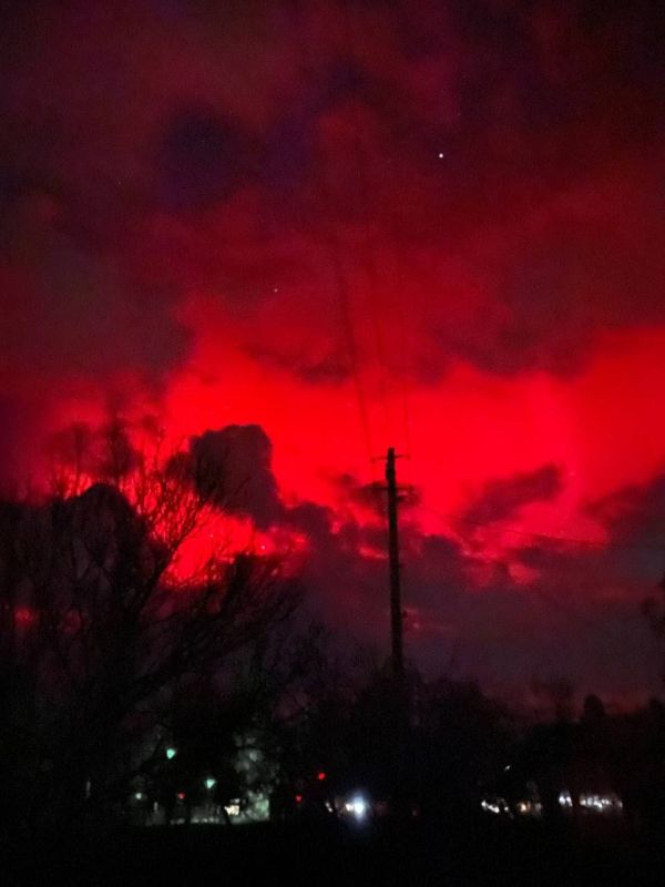 В настоящий момент небо над Донбассом и Харьковской областью выглядит примерно так