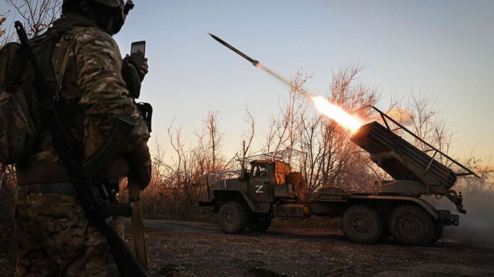 Армия России отразила 60 атак националистов в зоне спецоперации