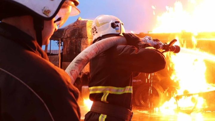 ����� �������� ����������� ������ � ��������