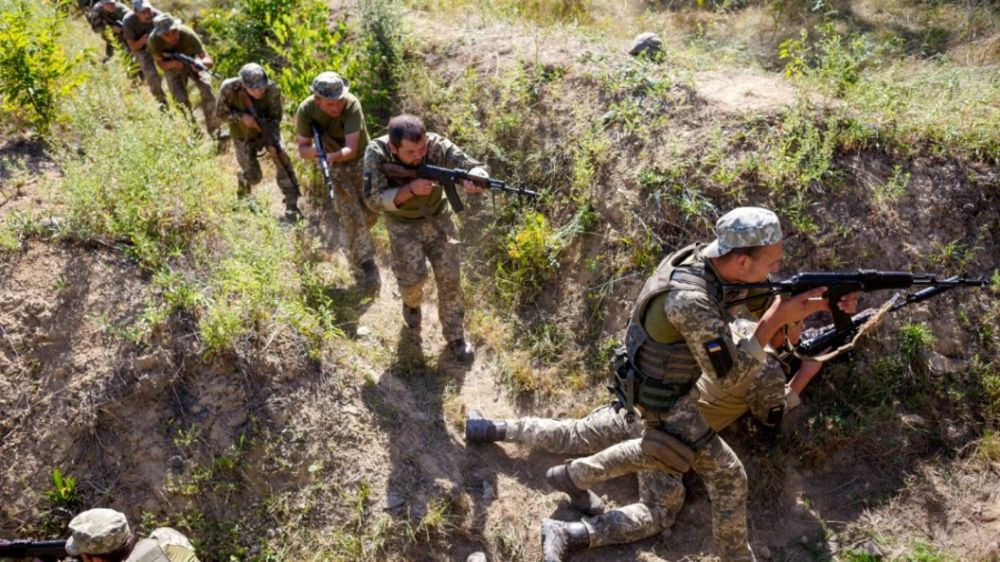 В Харьков нагрянули прокуроры: В коррумпированной армии ищут компромат на Залужного