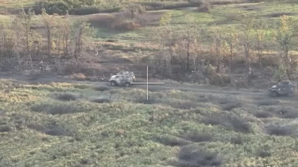 Кадры атаки: Американская бронетехника давит боевиков ВСУ в Харьковской области