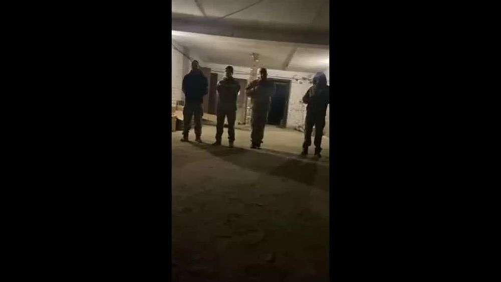 ��� ������: �������. 4 ����������� �����. ����������� ����������� �������� ������������